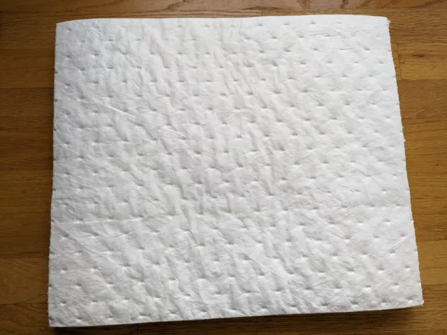 Heavy duty oil absorbent pads, 15" x 18" - pack of 20