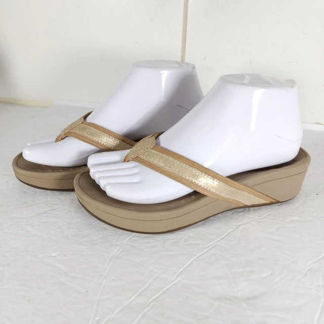 Vionic Women's High Tide US6 Leather Slip On Gold  Platform Wedge Thong Sandals