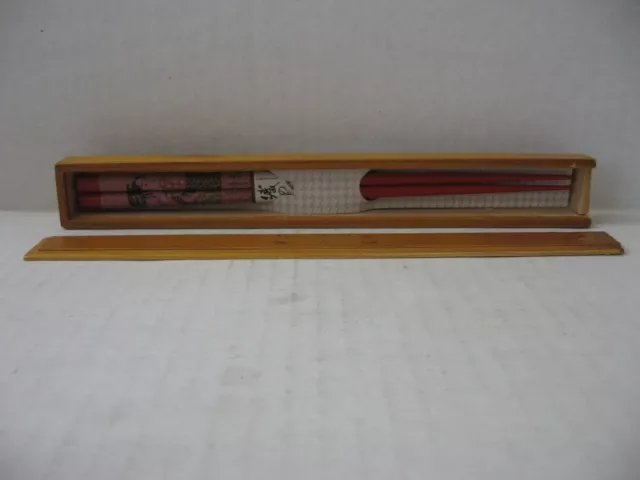 Genji Red/Pink Reusable Chopsticks in Wooden Box Japanese Restaurant