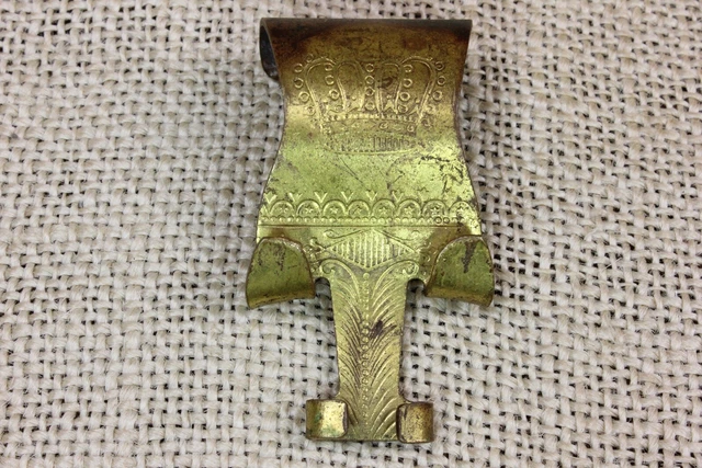 Old Picture Molding Rail Hook Brass Painting Hanger Crown vintage More Tarnish