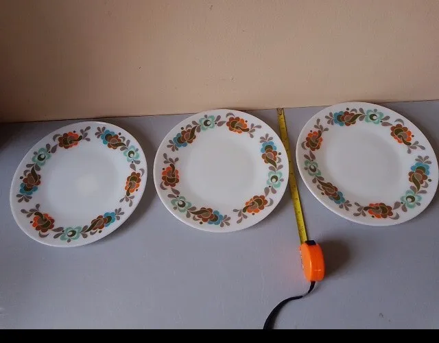 JAJ Pyrex Carnaby Tempo Dinner Plates 25cm Vintage Glass Dinnerware Set Of 3