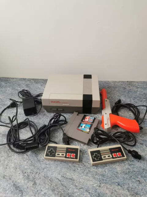 Console Nintendo Nes, Manettes, Jeu, Zapper