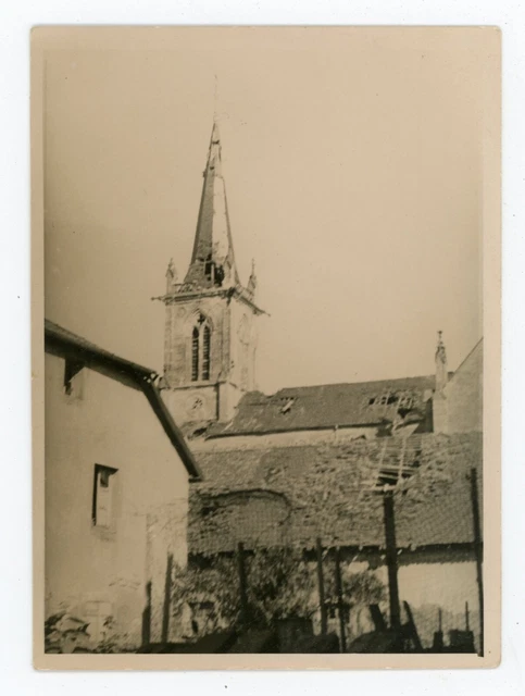 PHOTO L'ÉGLISE NotreDameduBas de Ronchamp bombardée WW2