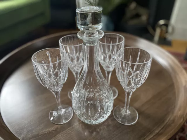 Set of 4 Wine Glasses and Decanter Royal Doulton Lead Crystal