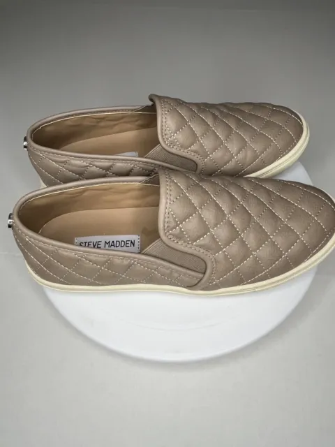 Steve Madden Women’s Ecentrcq Sneaker Size 7.5 Tan