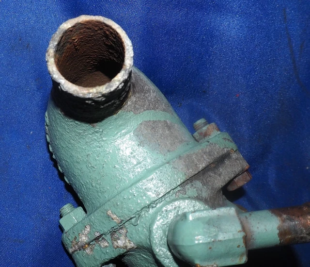 BOSCH MERCEDES THERMOKING OM636 Moteur Thermostat OEM Massif Forme