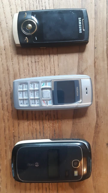 Lot 3 téléphones vintages