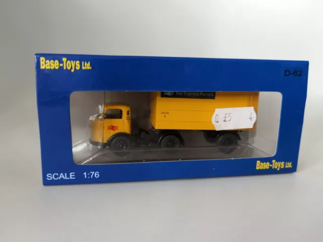 Base Toys 1:76 - D-62 Karrier Bantum Artic "British Rail"