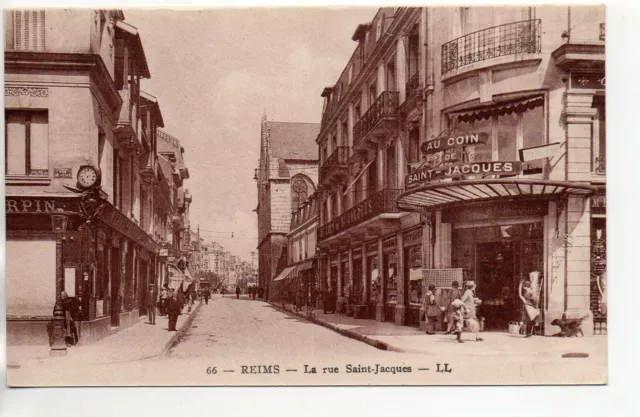 REIMS - Marne - CPA 51 - Les rues - la rue St Jacques - magasin au coin de St J.