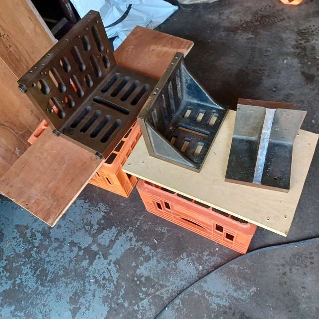 machinist angle plates Three pcs. (Two Slotted, One plain.)