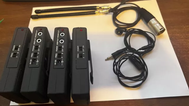 2Audio Technica Pro 88W Wireles Mic Transmitter & Pro Reciever T24 PLUS EXTRAS