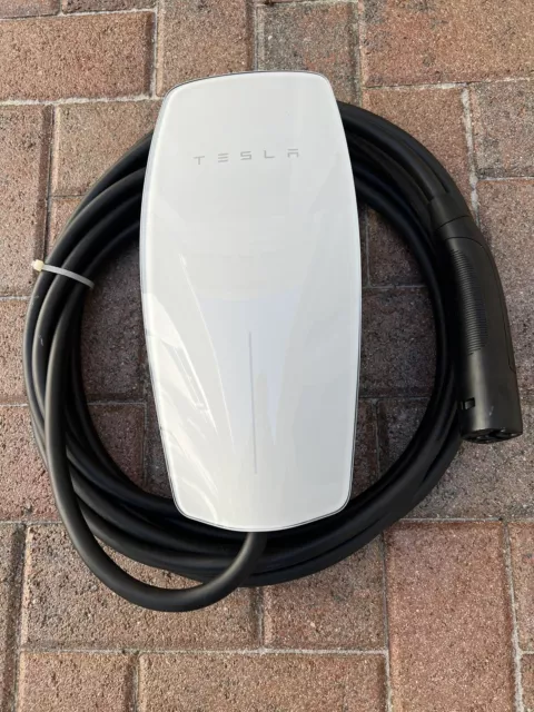 Like NEW Tesla Wall Connector Gen 3 1517085-02-E Latest Version Charger Updated