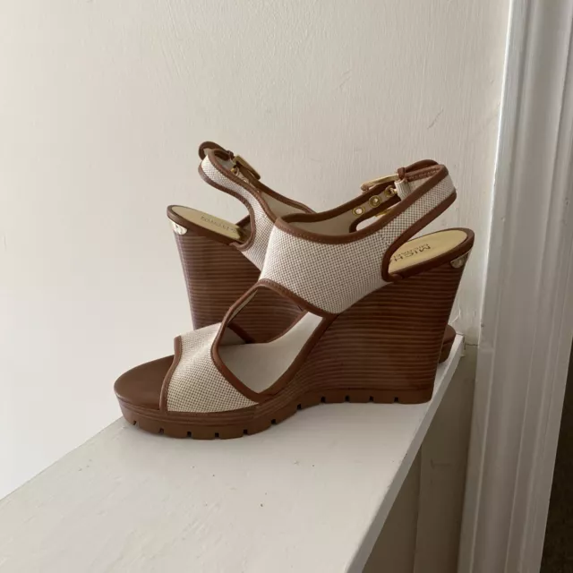 Michael Kors Gillian Women’s Beige/Brown Wedge platform Sandals Size 10M