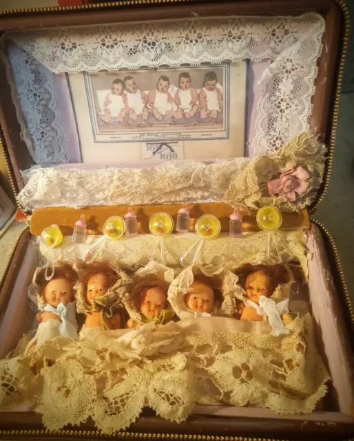 1930s Composition Jointed 3 Inch DIONNE QUINTUPLETS Boxed Set Dolls