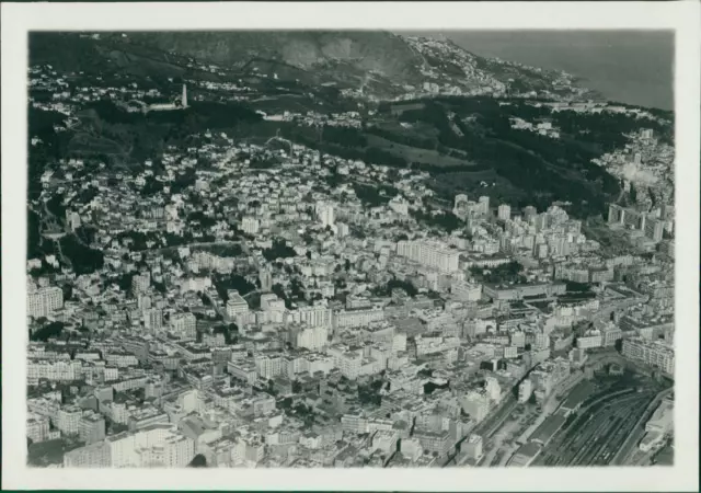 Algérie, Vue aérienne d&#039;Alger  Vintage silver print.  Tirage argentique d