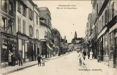 CPA CLERMONT Rue de la Republique (1208227)