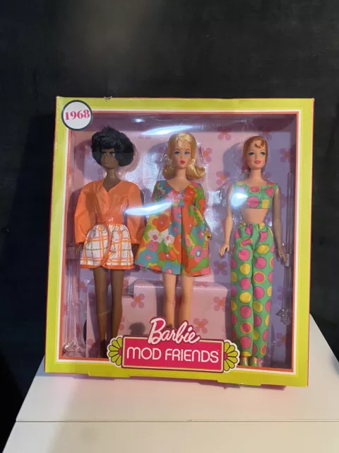 2018 Barbie MOD FRIENDS GIFT SET 1968 Reproduction with Christie