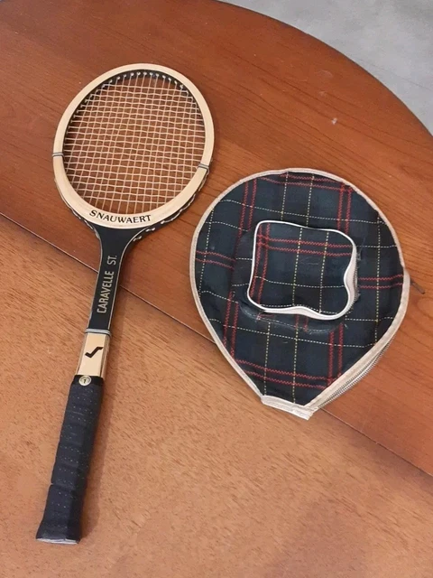 Ancienne Raquette De Tennis Snauwaert Lady Caravelle Avec Cordage Zephyr