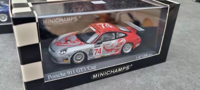 1:43 - Minichamps Porsche 911 GT3 Nr. 74 NEUWERTIG UND VERPACKT. SELTENE 30 JAHRE SAMMLUNG.