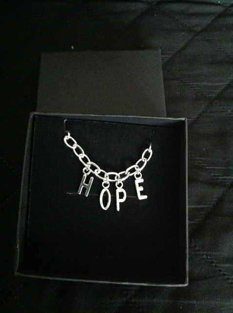 BNIB Handmade Silver Tone Large Link Toggle "HOPE" Bracelet