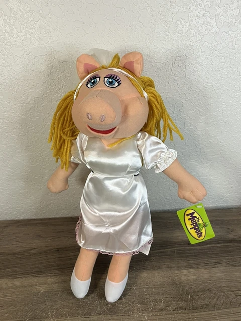 Muppets Miss Piggy Wedding Bride Jim Henson Yarn Hair Plush Doll Stuffed Tags