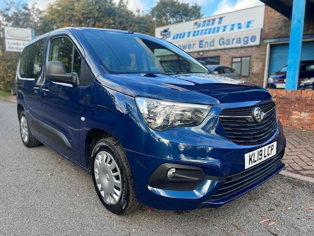 2019 Vauxhall Combo Life 1.5 Turbo D BlueInjection Design Blue 5dr MPV Diesel Au