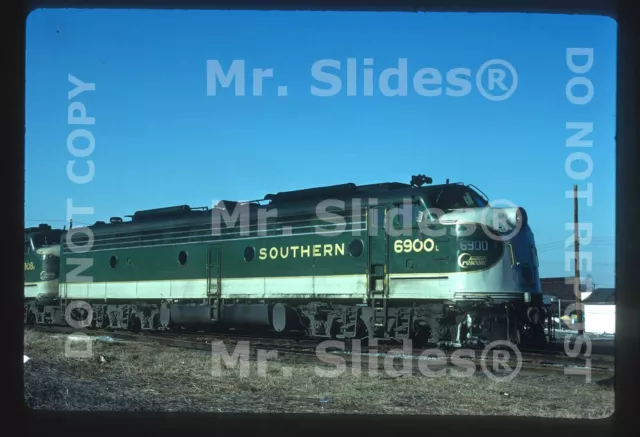 Original Slide SOU Southern Ry. E8A Class Leader 6900 Washington DC 1978