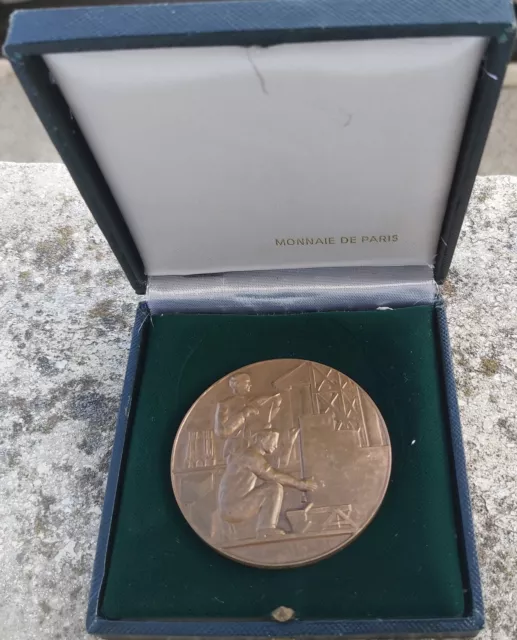 médaille fédération champagne-ardennes batiment et travaux public 1974