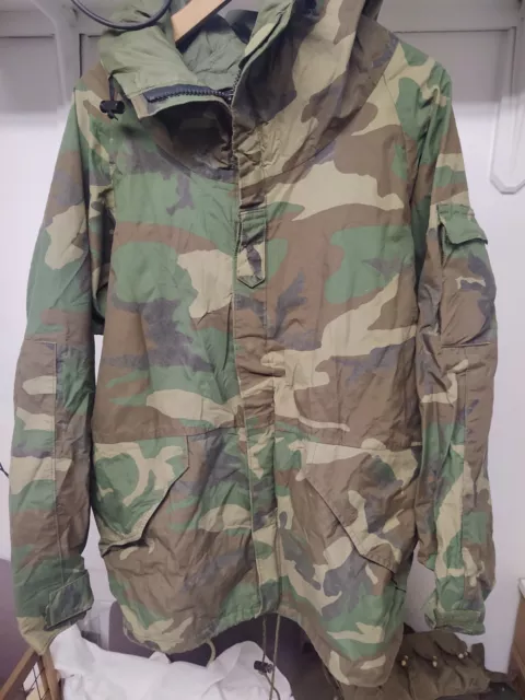 USGI 1988 Army Extended Cold Weather Camouflage Parka Large Long Alpha Indust.