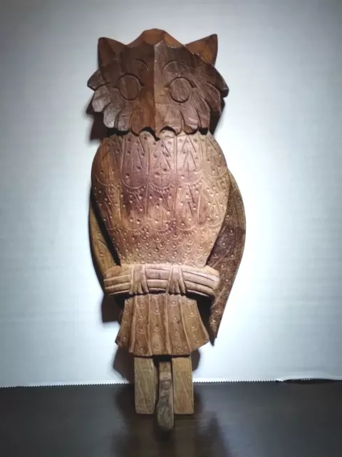 Vintage 11” Hand Carved Wooden Owl Coat Hook Hanger Wings Move When Coat Is Hung