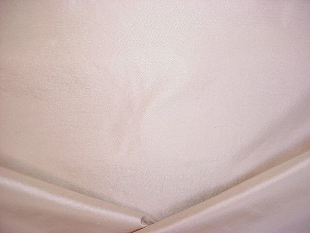 6-7/8Y Lee Jofa / Kravet Champagne Gold Aged Ivory Silk Strie Upholstery Fabric