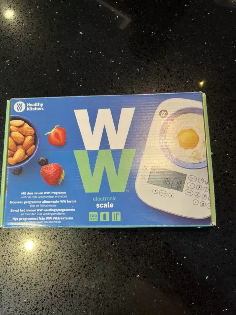 WAAGE von Weight Watchers mit Köchbücher