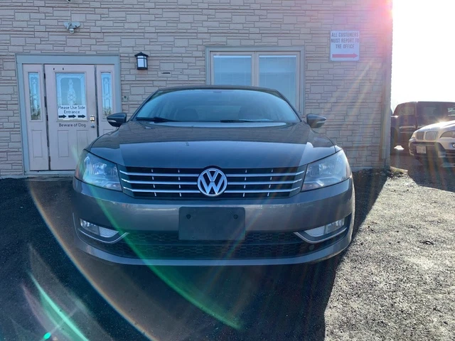 Volkswagen: Passat Highline TDI Volkswagen: Passat Highline TDI