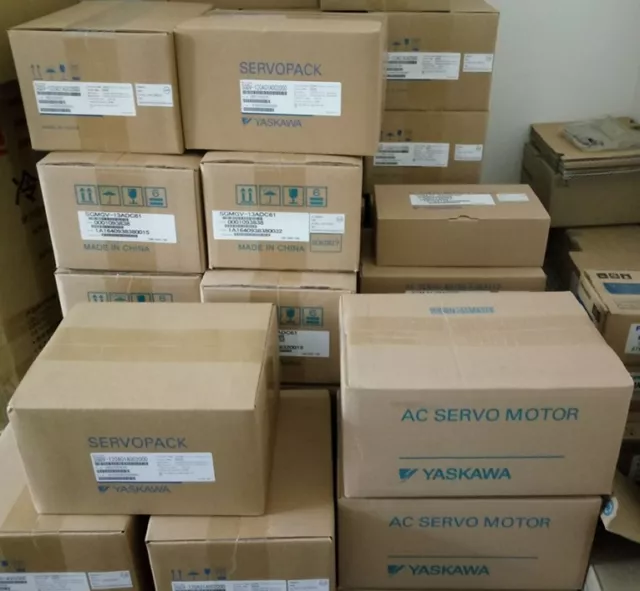 YASKAWA SGMPS-15ACA2C AC SERVO MOTOR SGMPS15ACA2C New One Year Warranty #