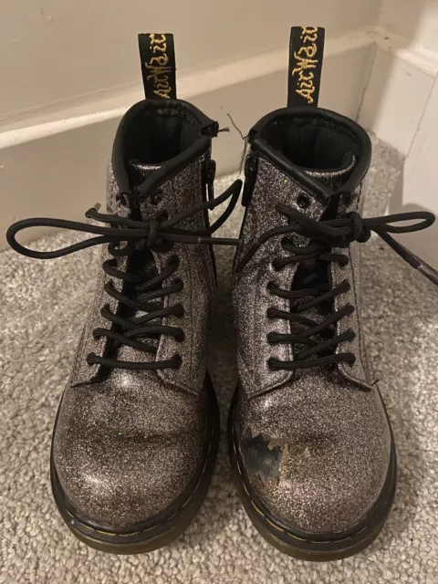 Girls Doc Dr. Martens silver Glitter Boots Sz US 10 UK 9 Shiny Kids shoes bouncy