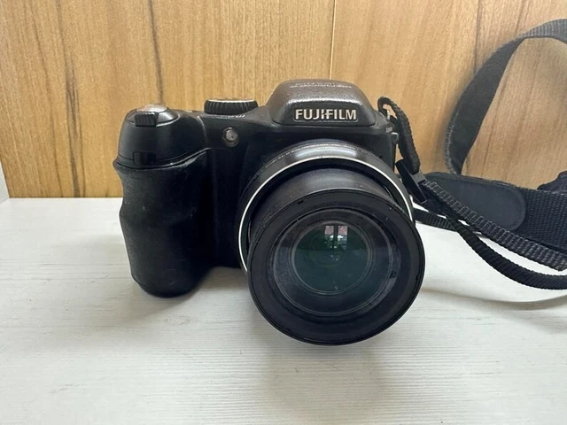 Bildqualität | Testbericht zur FujiFilm FinePix S2000HD | Testberichte