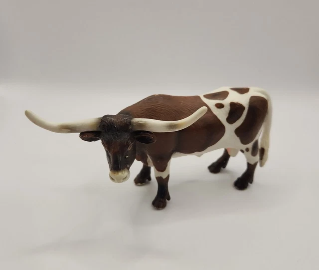 Schleich AM Limes 69 D-73527 69 Germany Texas Longhorn Bull Brown & White