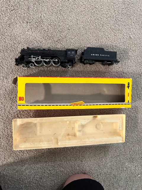 Vtg FLEISCHMANN Union Pacific 4-6-2  Steam Locomotive 1366 & Tender In Orig Box 2