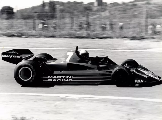 John WATSON. Brabham-Alfa. French F1 GP, 1977. Period photo 18x24 cm D08