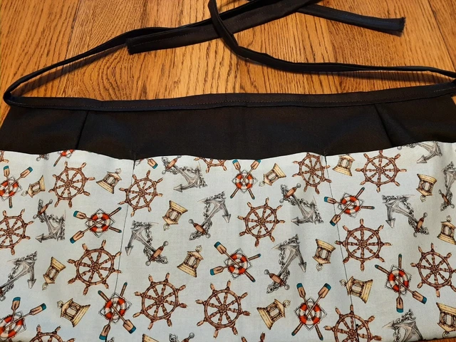 Waitress Apron 3 Pockets Beach Anchors And Shipwheels