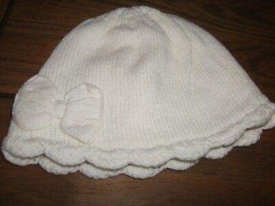 Next Baby Girls Cream Knitted Hat with Scalloped Edging Ae 0-3 Months