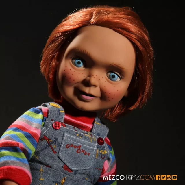 Child's Play Good Guys Happy Face Chucky Talking 15" Mega-Scale Doll Mezco - Off