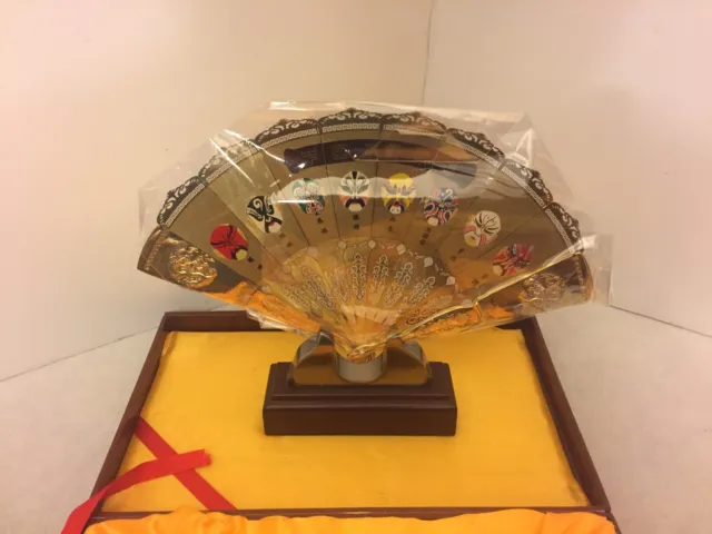 Chinese Style Decorations - Beijing Opera Mask - Golden Metal Fan - Display