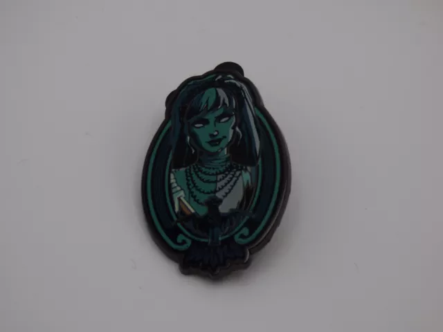 Disney Pin Trading - 2022 - Haunted Mansion Ghost Portraits Mystery Pin - Bride