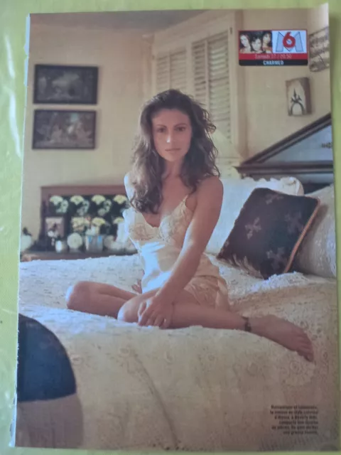 Alyssa Milano , page photo magazine , french document .