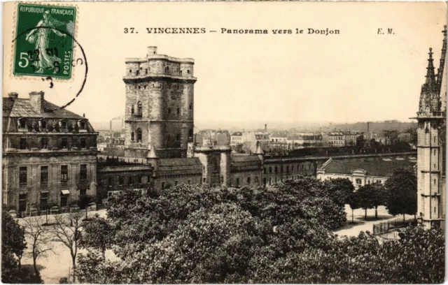 CPA Vincennes panorama towards the Dungeon (1347247)
