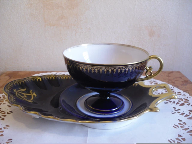 Tasse Et Plateau Café Vaisselle Dali  Siren Peinadas Avec Corail