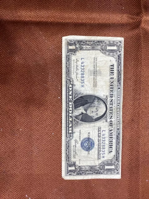 Series 1935 E Blue Seal $1.00 One Dollar Silver Certificate Star Note Crisp
