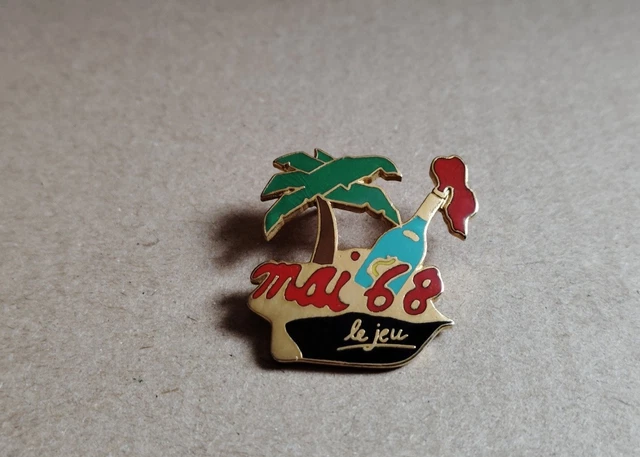 pin's matra communication (EGF argenté non signé) hauteur