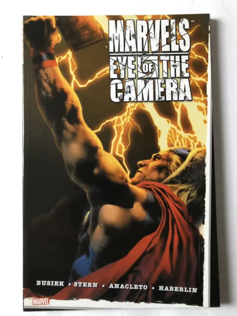 Marvels: Eye of the Camera Jay Anacleto Kurt Busier 2010 TPB Marvel First Print